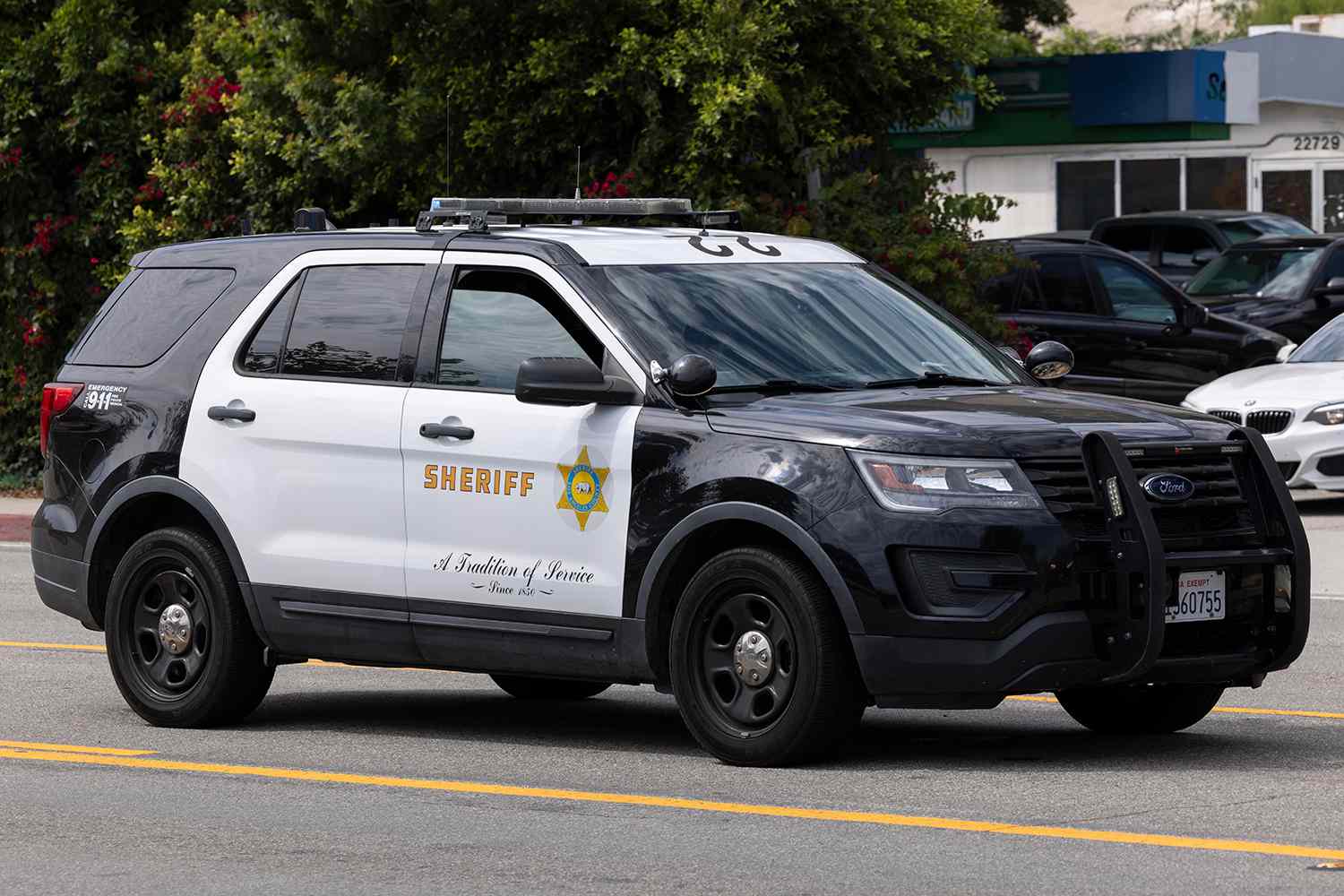 los angeles county sheriff cruiser 123024 465de829cc444134b30ff1dafa8b0636